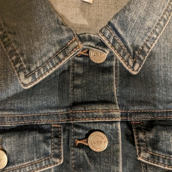 NWOT Loft Dip Dye Modern Denim Jean Jacket, Size Medium * Never Worn - Picture 4 of 7